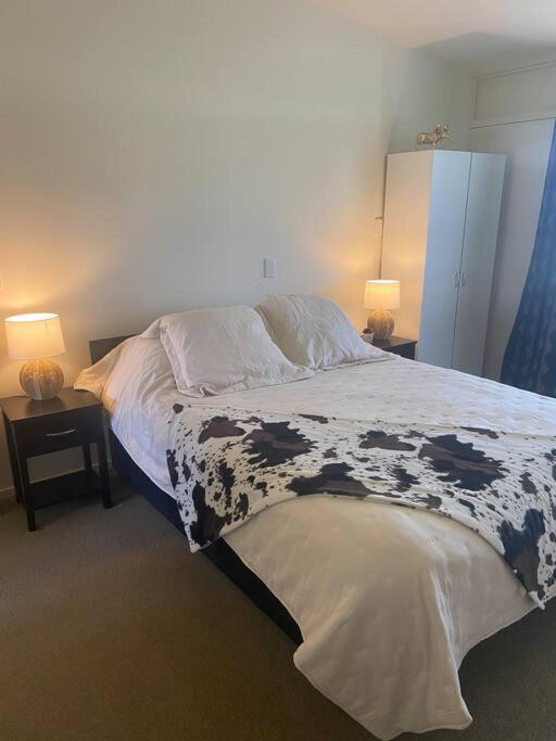 Unit A9, Adorable Holiday Unit With Stunning Views Otematata Exteriör bild